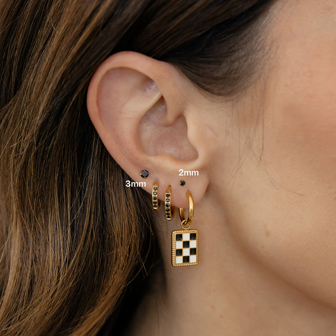 Onyx Classy Girl Flat Back Stud (multiple sizes) - Image 3