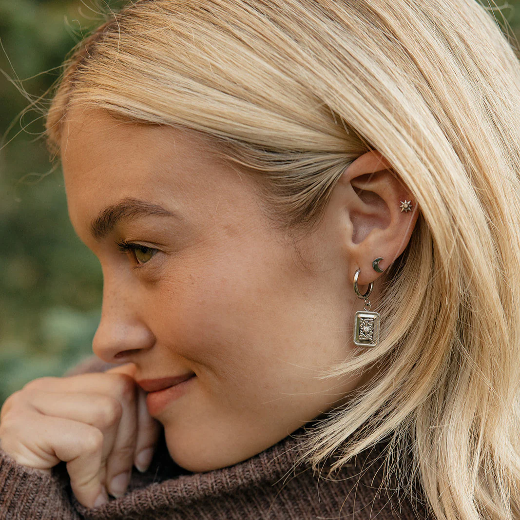 Topaz Nova Flat Back Stud - Image 5