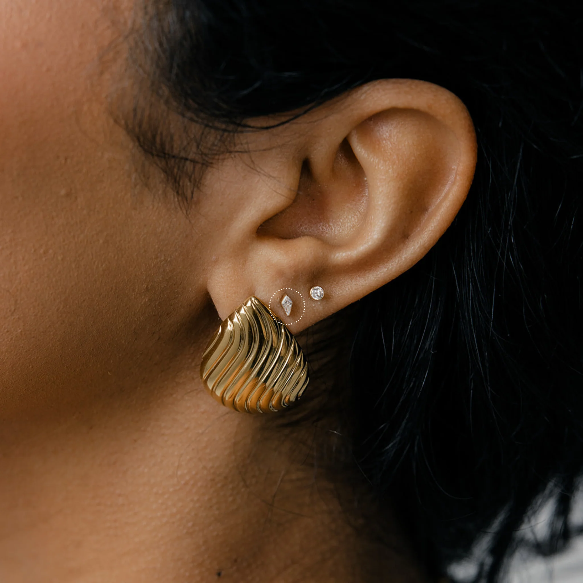Crystal Kite Flat Back Stud - Image 3