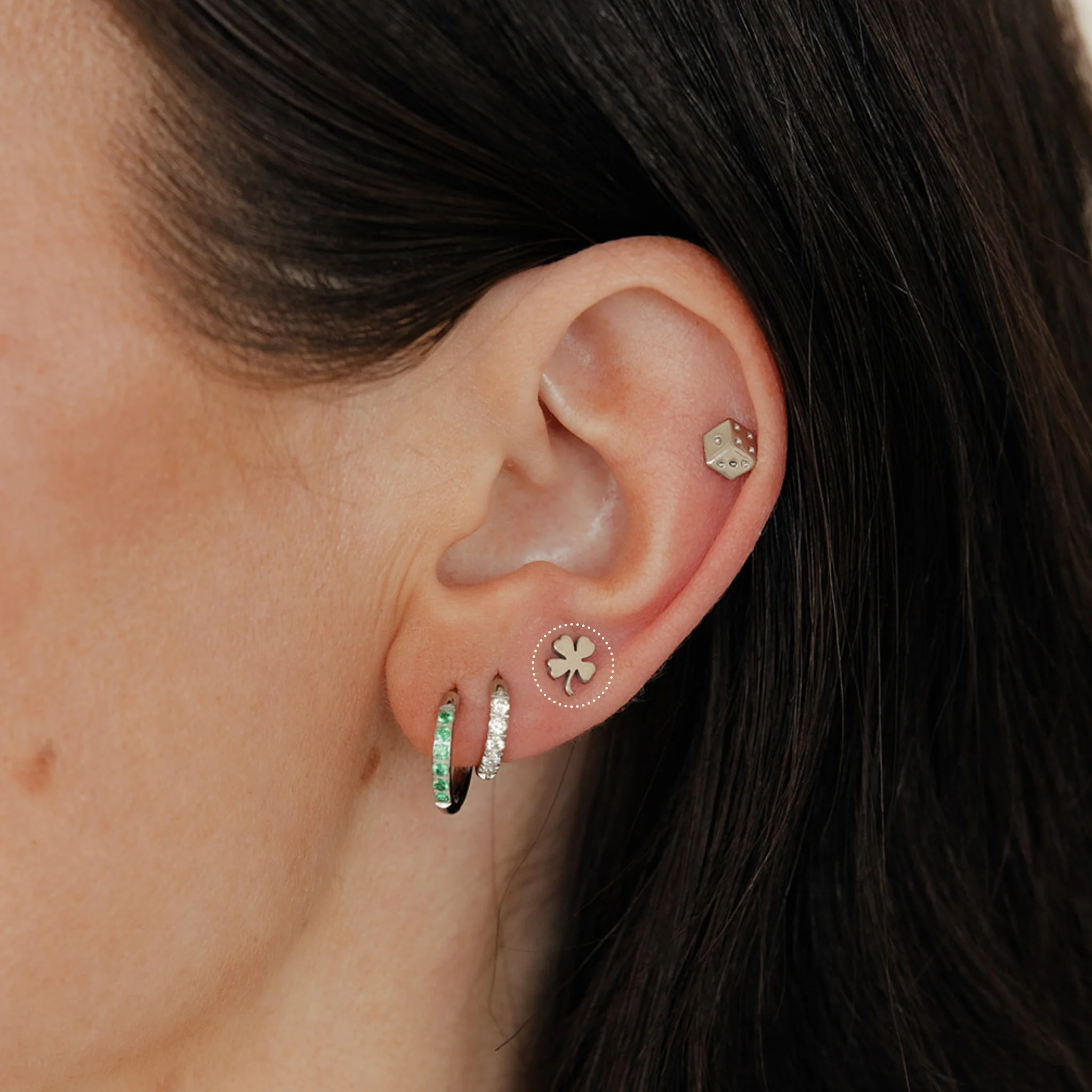 Four Leaf Clover Flat Back Stud - Image 3