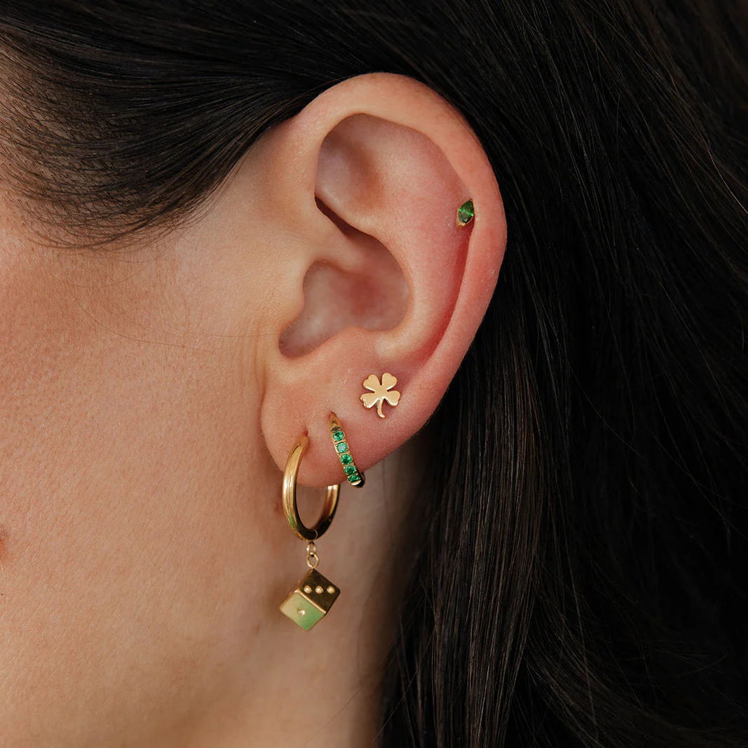Four Leaf Clover Flat Back Stud - Image 4