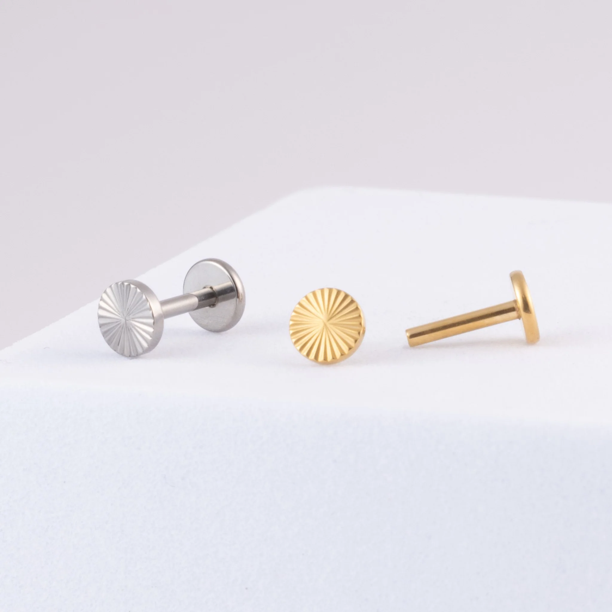 Prism Flat Back Stud - Image 4