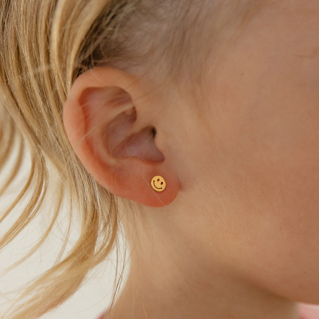 Smiley Flat Back Stud - Image 3