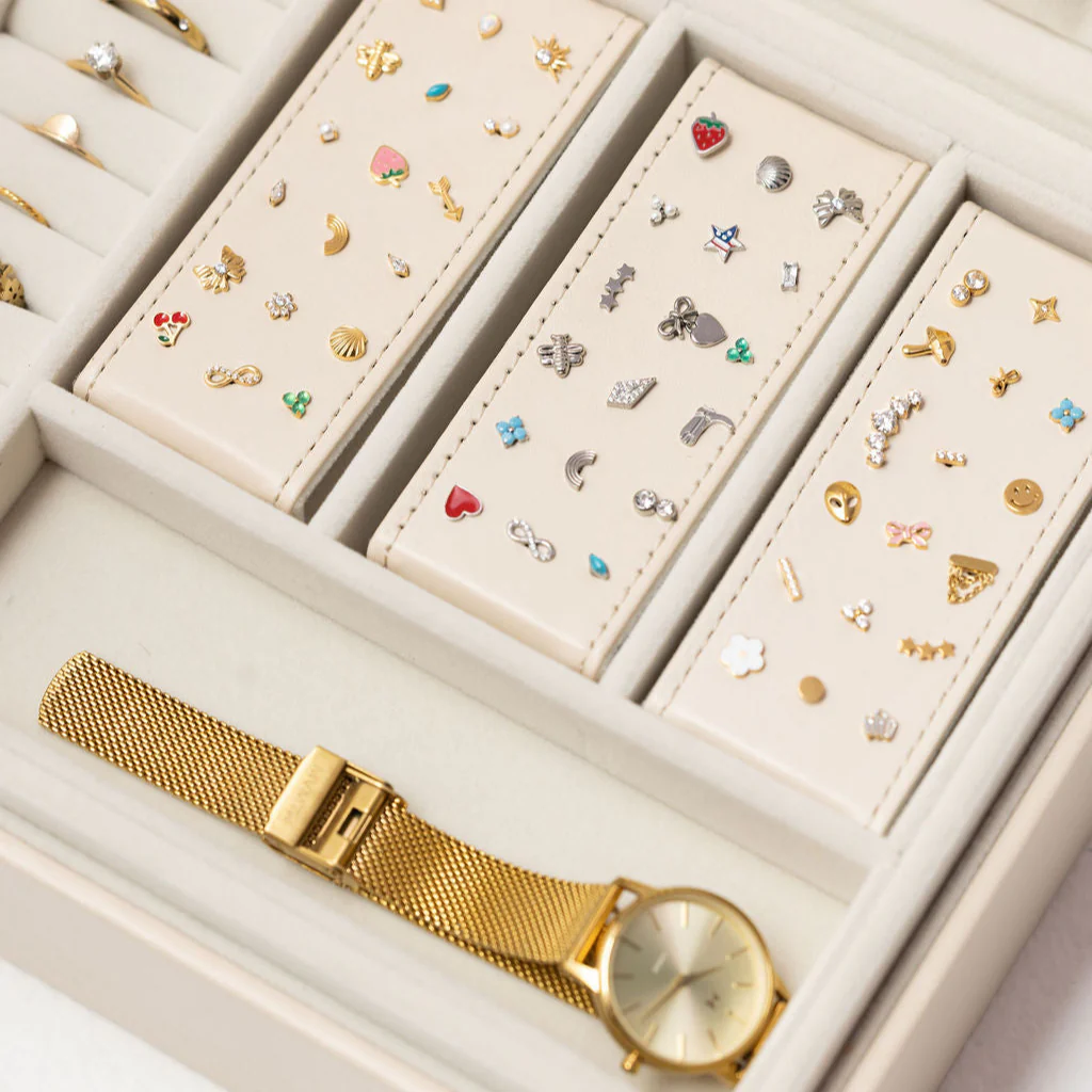 The Jewelry Box in Ivory - Image 6